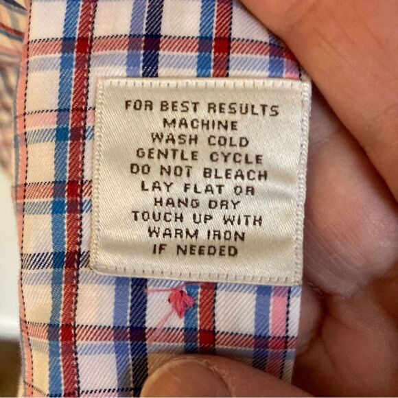 Peter Millar Men’s 100% Cotten plaid button down shirt size large. EUC! - Picture 6 of 7
